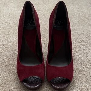 Diane Von Furstenberg Burgundy Peep-Toe Heels